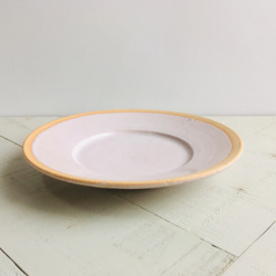 《器》リム皿　Φ17.6cm（灰釉／ピンク）[C-12] 2枚目の画像