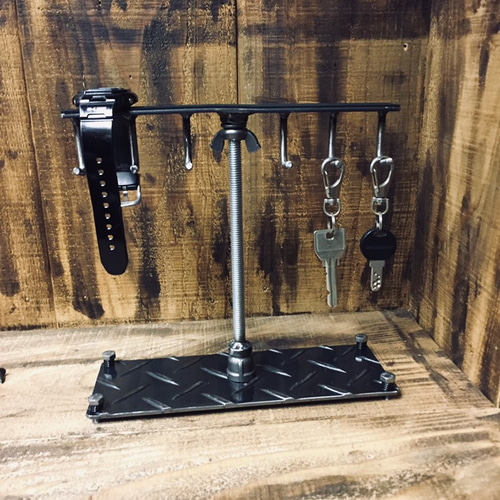 インダストリアル キー ホルダー スタンド ラック 鍵 ディスプレイ Amazon.co.jp: キーホルダー - キーホルダー |キーラック