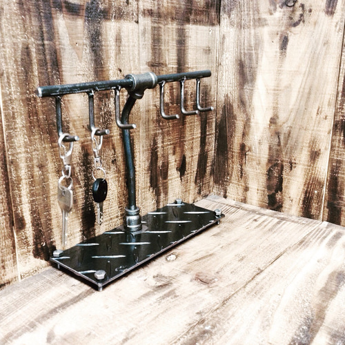 cream.70 卓上 鍵掛け キーフック！アイアン ガス管 キースタンド