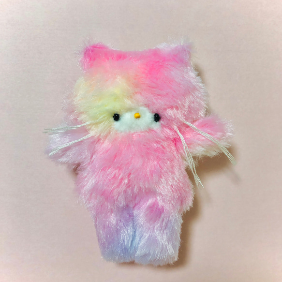 ネコ☆ぬいぐるみ】ゆめかわねこさん☆手のひらサイズのホワホワ 