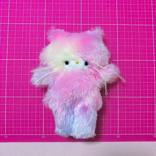 ネコ☆ぬいぐるみ】ゆめかわねこさん☆手のひらサイズのホワホワ 