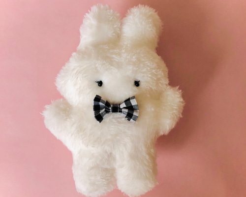 うさぎ♡ぬいぐるみ】イエティうさぎのしろちゃん♡手のひらサイズの