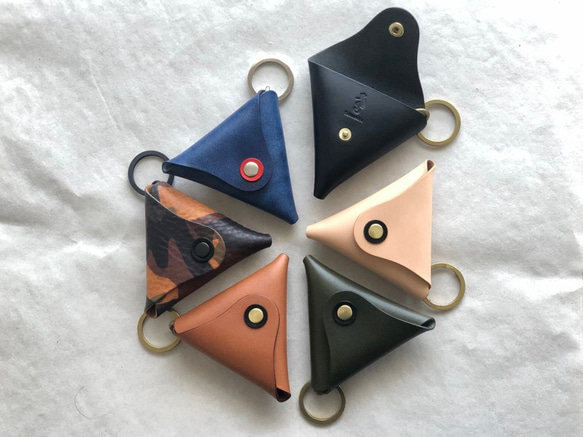 日本製【Takumicsタクミクス】三角形零錢包 義大利植鞣革 散紙包 第4張的照片