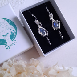 星律·song of stars ―拉長石（Labradorite）純銀耳環 ︳Spirit·手心向陽 第6張的照片