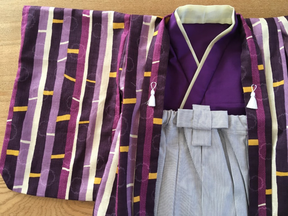 【完成品】80ｃｍ　男の子　紫羽織＆グレー縞袴風ロングスカート 初節句、お正月、お誕生日、出産祝い、結婚式に 2枚目の画像