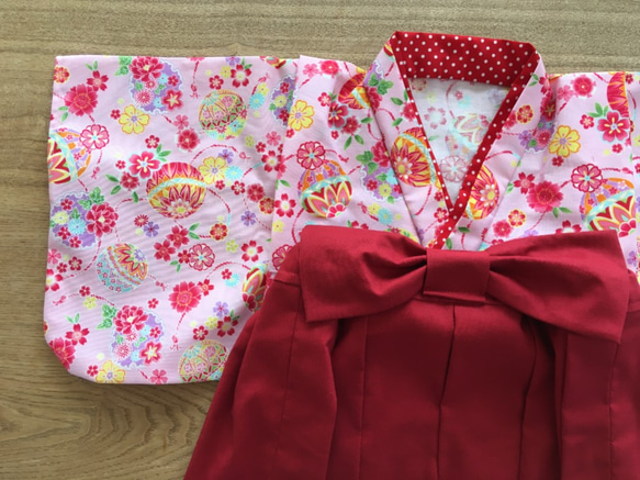 【値引き】【完成品】70ｃｍ　ピンク鞠着物＆赤袴風ロングスカート 1枚目の画像