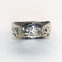 窗外的夜景純銀開口戒指 (輕珠寶,尺寸可微調,純手工,簡約,獨特,999純銀,限量製,銀黏土,專屬,紀念,禮物,情人節) 第1張的照片