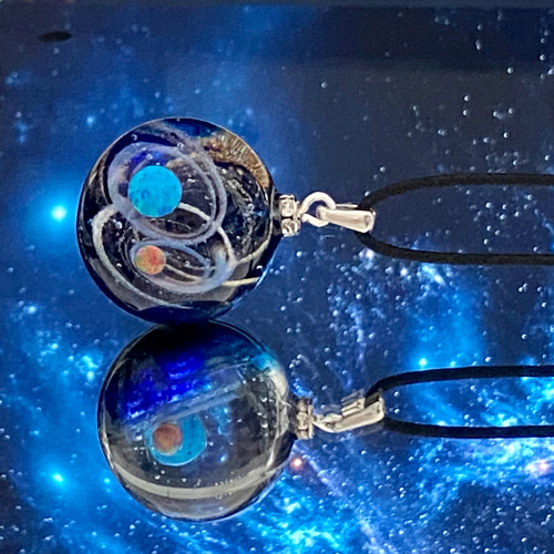 IORI resin 宇宙玉レジン〜惑星25 ネックレス・ペンダント IORI resin 宇宙玉レジン〜惑星25 ネックレス・ペンダント