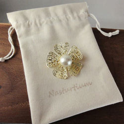 arabesque　brooch　(cotton  pearl) 4枚目の画像