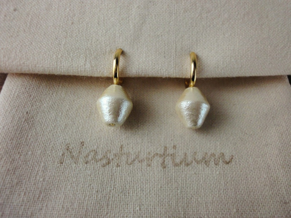 cotton pearl earrings (rhombus) 3枚目の画像