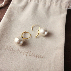 10mm cotton pearl french hook pierce(Kisuka) 1枚目の画像