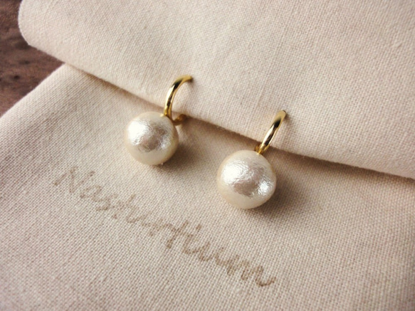 10mm cotton pearl earrings (Kisuka) 1枚目の画像