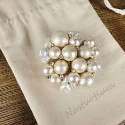 cotton pearl  brooch 4枚目の画像