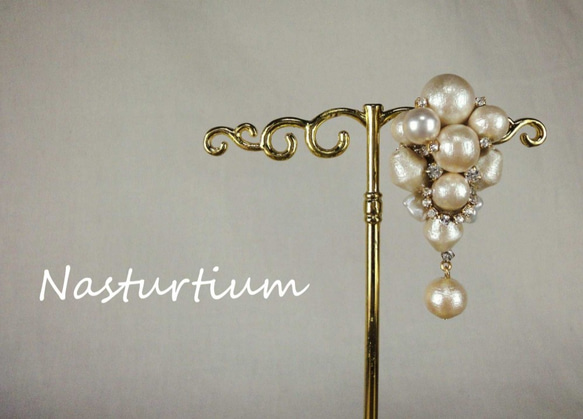 cotton pearl brooch 1枚目の画像