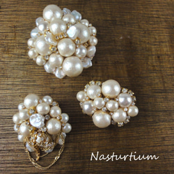 cotton pearl brooch 1枚目の画像