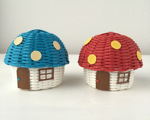 もーちゃんページ　クラフトバンド　きのこハウスと小物入れ エコクラフト クラフトバンド きのこハウス小物入れ - メルカリ