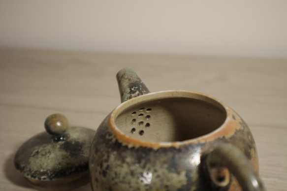 陶藝 柴燒系列 中式茶壺 泡茶壺 180ml 柴燒茶壺 第5張的照片
