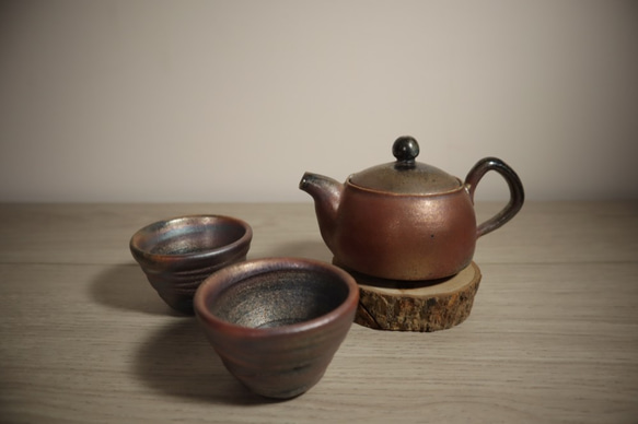 柴燒茶壺 壺承 水方 3茶杯 240ml 第5張的照片