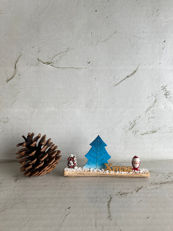 どんぐりサンタのミニオブジェ　クリスマスツリー 2枚目の画像