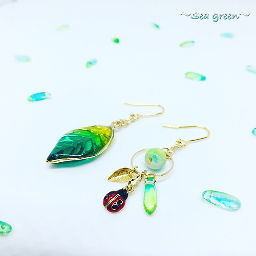 販売終了】幸せのてんとう虫ピアス イヤリング 樹脂ピアス 樹脂ノン 