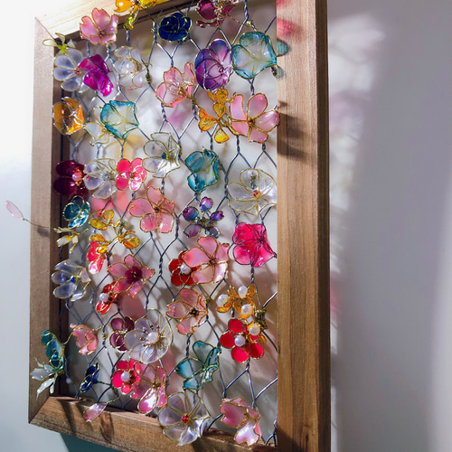 カラフルフラワーのインテリアボード ディップアート ワイヤー