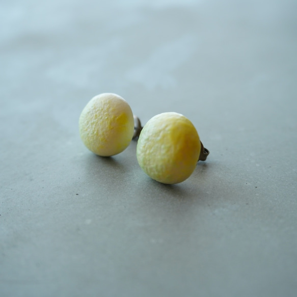 【陶器】まるsprayピアス/イヤリング グリーンレモン 3枚目の画像