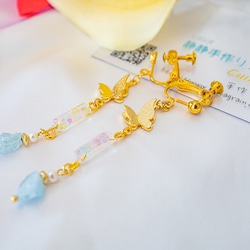 『特價』【現貨】「蝶戀」-金色蝴蝶天然藍石耳環（透明款） 第2張的照片