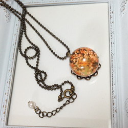 dome of flower necklace(orange) 4枚目の画像