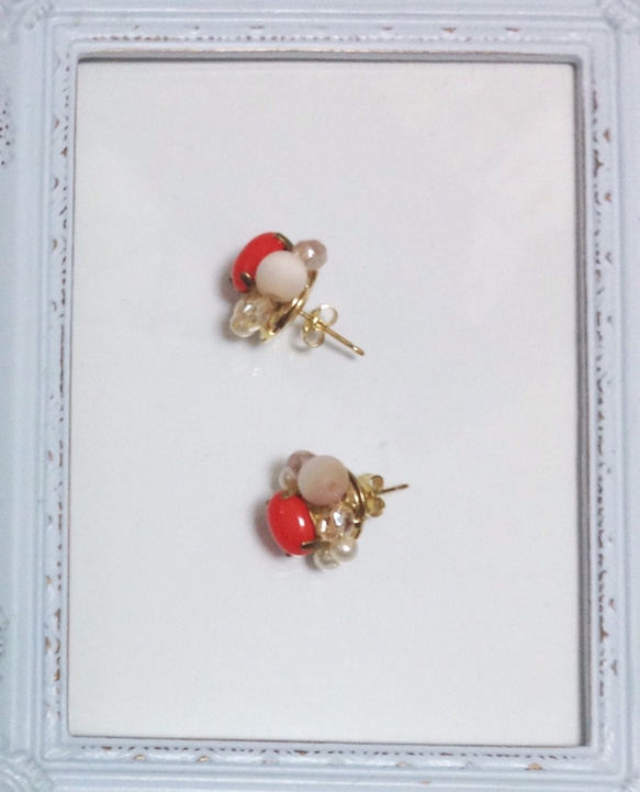 vintage stone pierce ; red 3枚目の画像