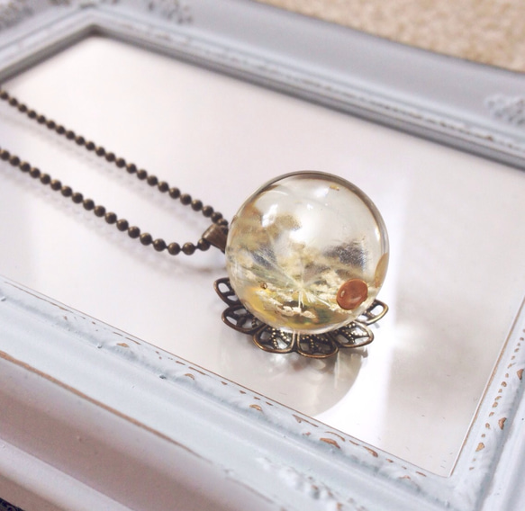 dome of flower necklace(white) 1枚目の画像