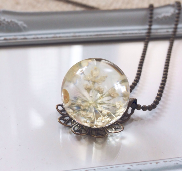 dome of flower necklace(white) 5枚目の画像