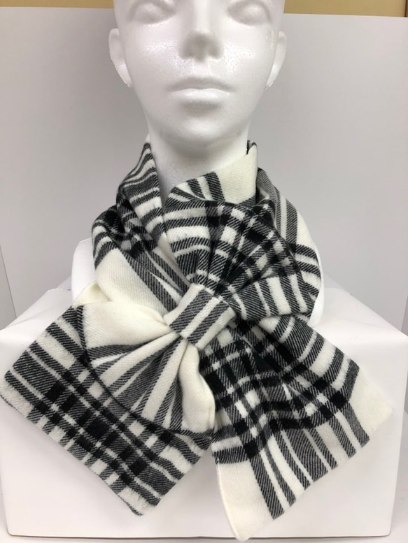 チェック柄差し込みリボンマフラー⭐ シロクロチェック マフラー YMT