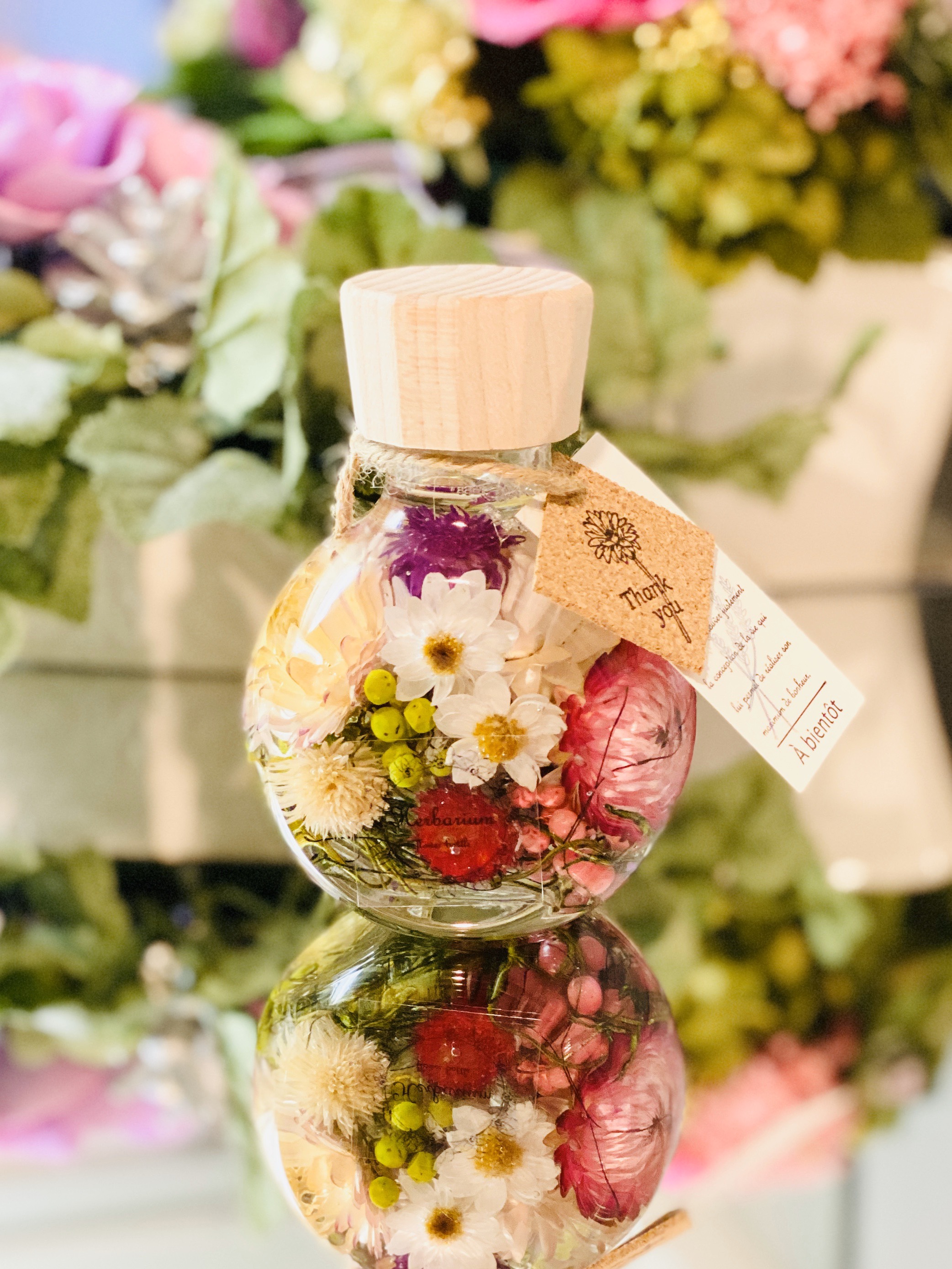 コロンと可愛いお花いっぱいハーバリウム ハーバリウム・植物標本  