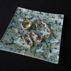 金彩工芸　金彩ガラストレイ（豆皿）　角形　「カモフラブルーグリーン」　 4枚目の画像