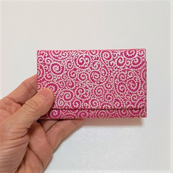 オーダー　金彩工芸　蛸唐草　銀仕上げ　コットンオックス濃ピンク色地製　「名刺入れ・カードケース」　 3枚目の画像