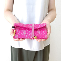 オーダー　金彩工芸　麻の葉　銀仕上げ　コットンオックス濃いピンク地製　「道中財布」 1枚目の画像