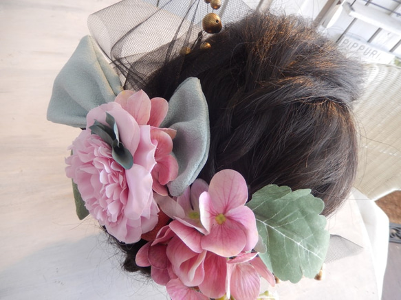 上品な薔薇　＊成人式　ブライダルの髪飾り＊　丁寧なハンドメイドの作品　　 6枚目の画像
