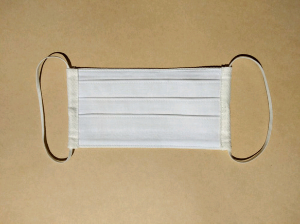 ✽送料無料✽ 縫製職人製作 白レース調♪布マスク ふつうサイズ 2枚目の画像