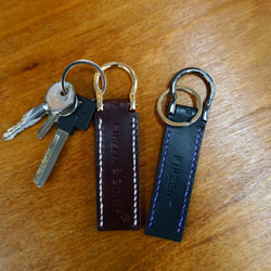 G.prayer| Leather Lettering keyring 刻字皮革鎖匙扣 第2張的照片