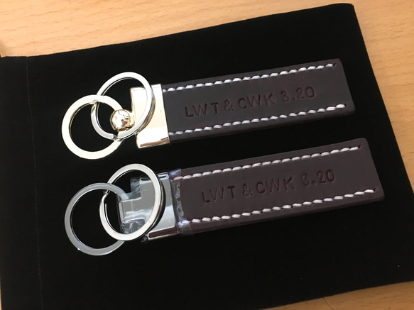 G.prayer| Leather Lettering keyring 刻字皮革鎖匙扣 第3張的照片