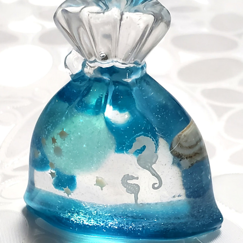 レジン　ハンドメイド　854 巾着シリーズ・タツノオトシゴ」レジンアクセサリー その他