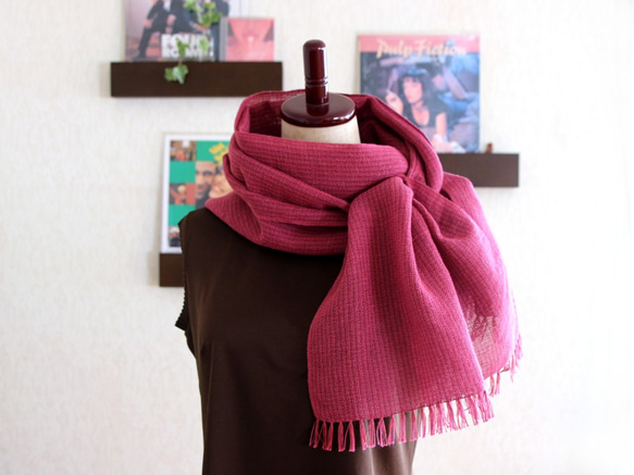 ラスト1枚！リネン×コットン 手織りストール  (4種類のピンクの掛け合わせ) 1枚目の画像