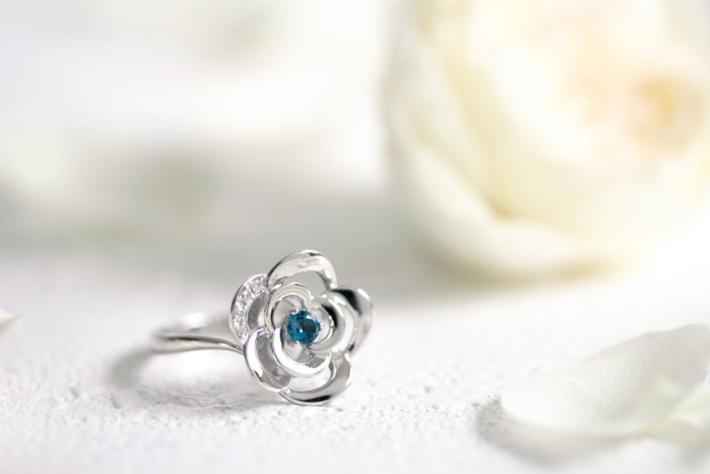 Blue Rose Pt トパーズ ダイヤモンドリング