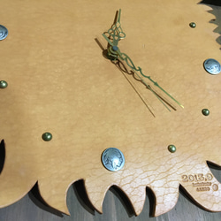 掛時計　leather Wall clock wild  刻印可能 4枚目の画像