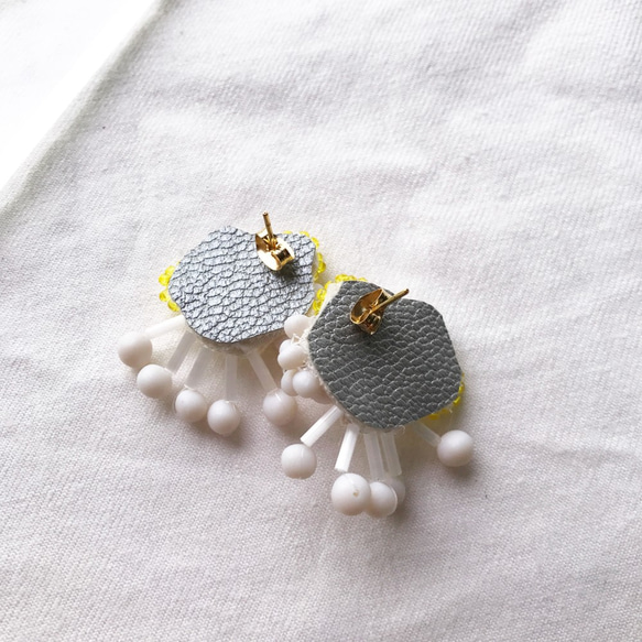 embroidery手工刺繡耳環和耳環◯Natsu no Asa 第2張的照片