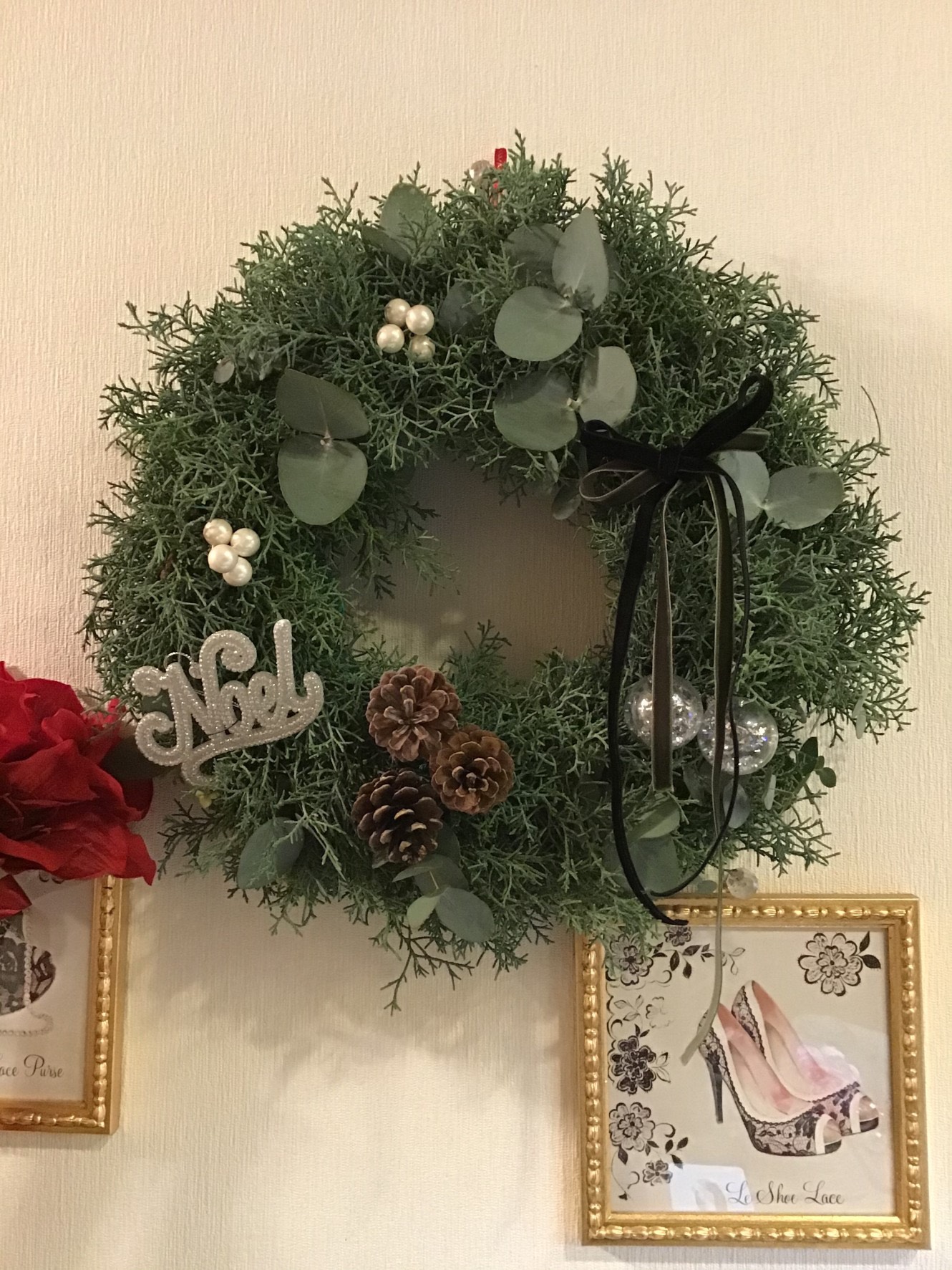 ナチュラルなクリスマスリース(直径約40センチ)