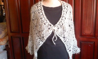 淡いグリーンのパイナップル模様のショール