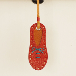 靴型のキーホルダー　RD×BR　#2-2　(イタリアンレザー) 2枚目の画像