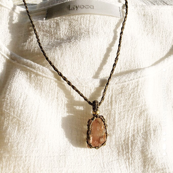 茜色の夕焼け２（原石）～オレゴンサンストーンのネックレス 4枚目の画像