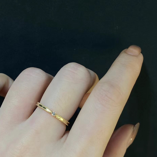 K18 刻印入り天然ダイヤモンドリング 1CT AU750 K18 金 1.00CT 刻印入り天然ダイヤモンドリング - メルカリ